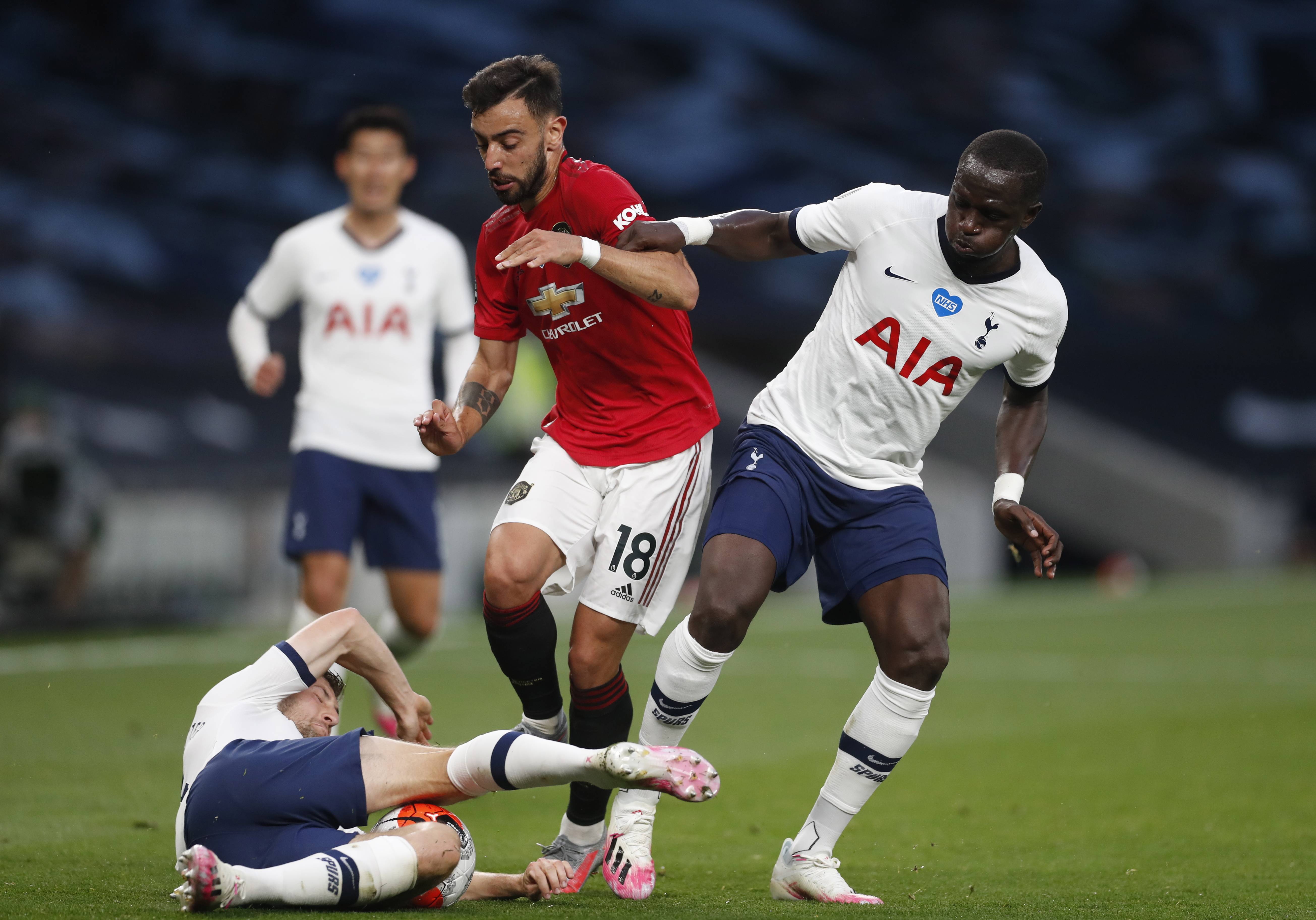 不排除爆冷 不排除爆冷